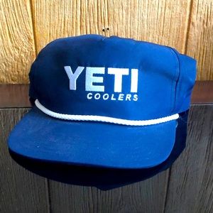 Yeti Cooler vintage SnapBack trucker hat